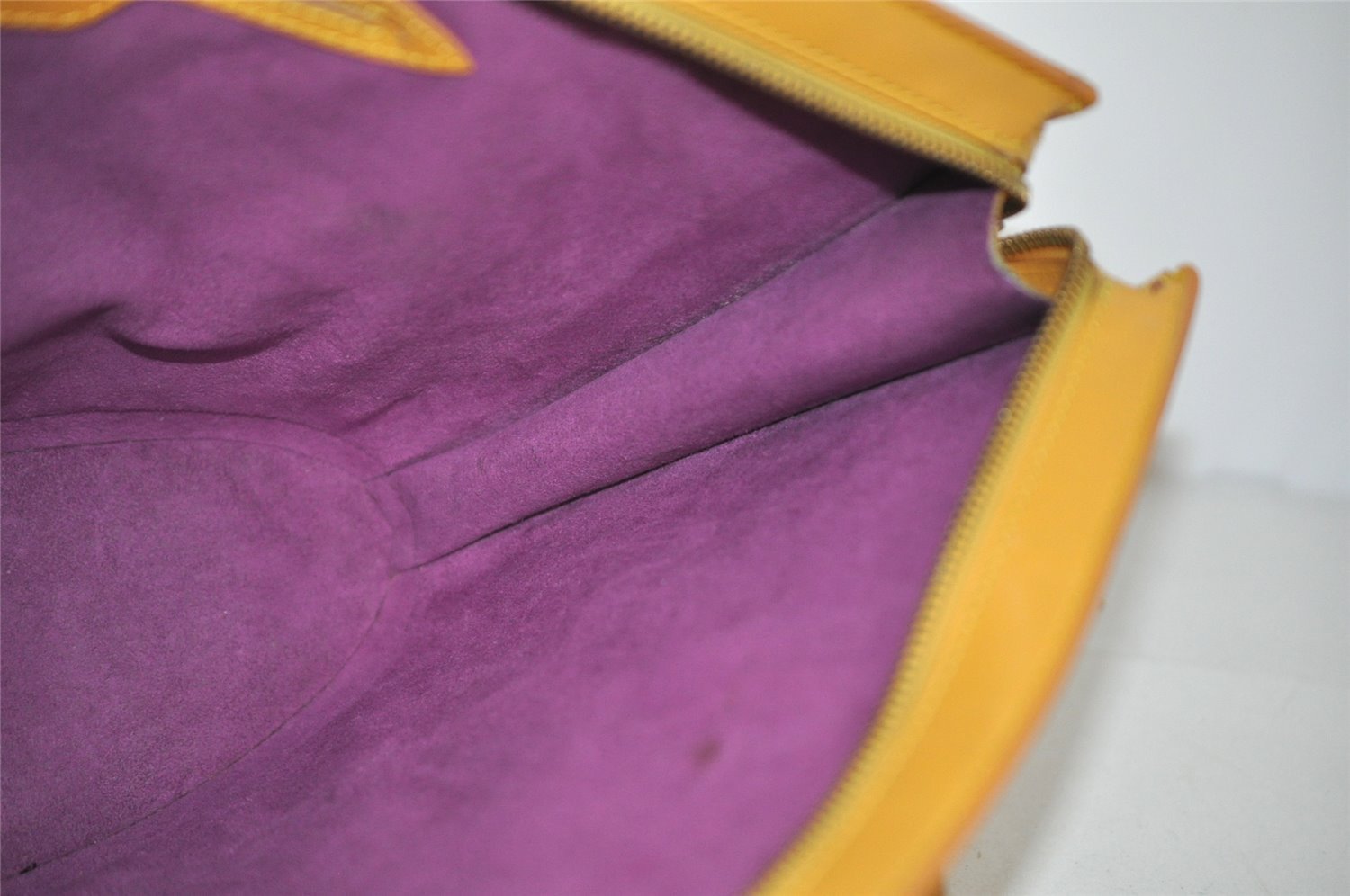 Authentic Louis Vuitton Epi Saint Jacques Hand Bag Yellow M52279 LV 6670I