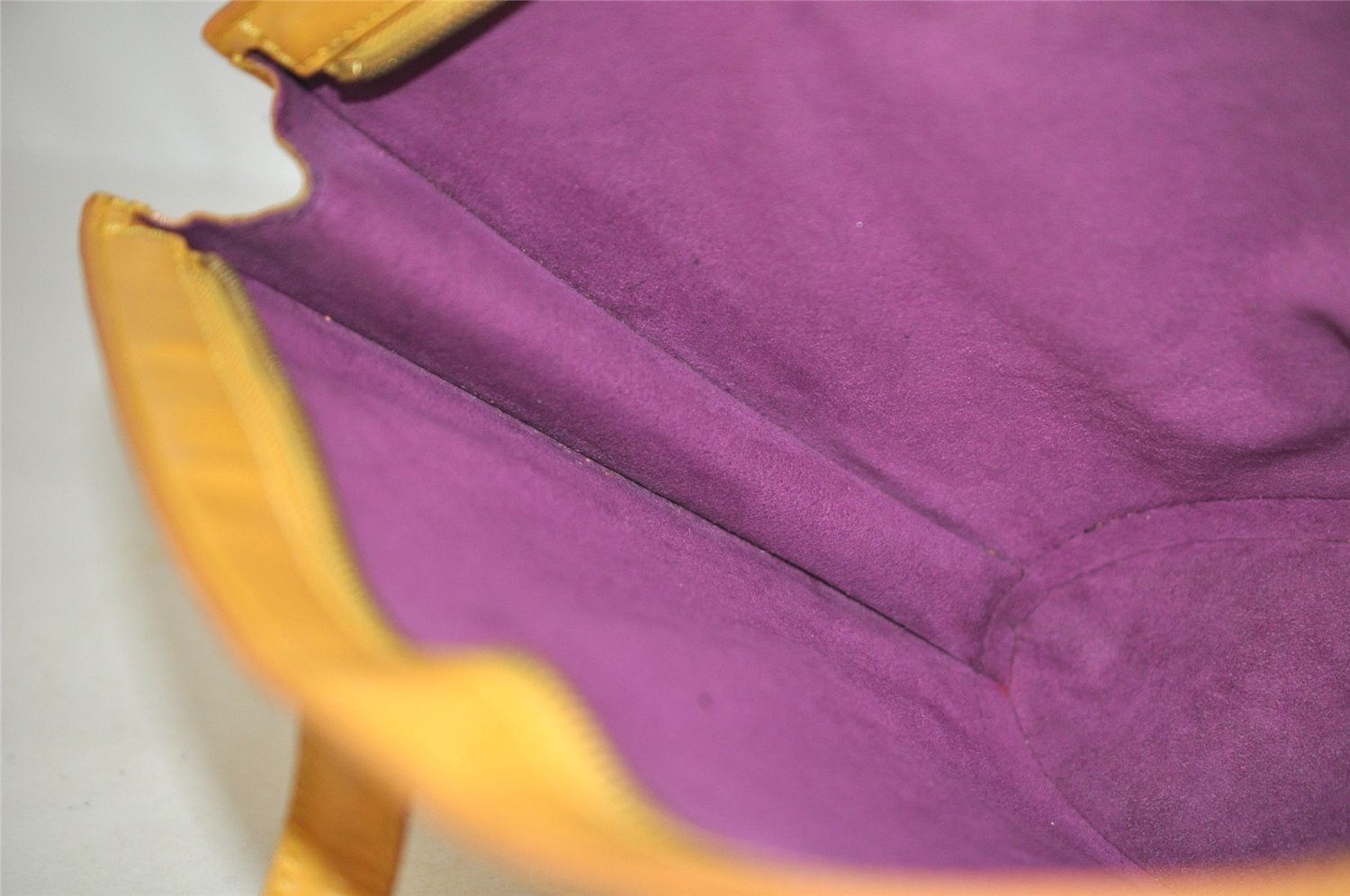 Authentic Louis Vuitton Epi Saint Jacques Hand Bag Yellow M52279 LV 6670I