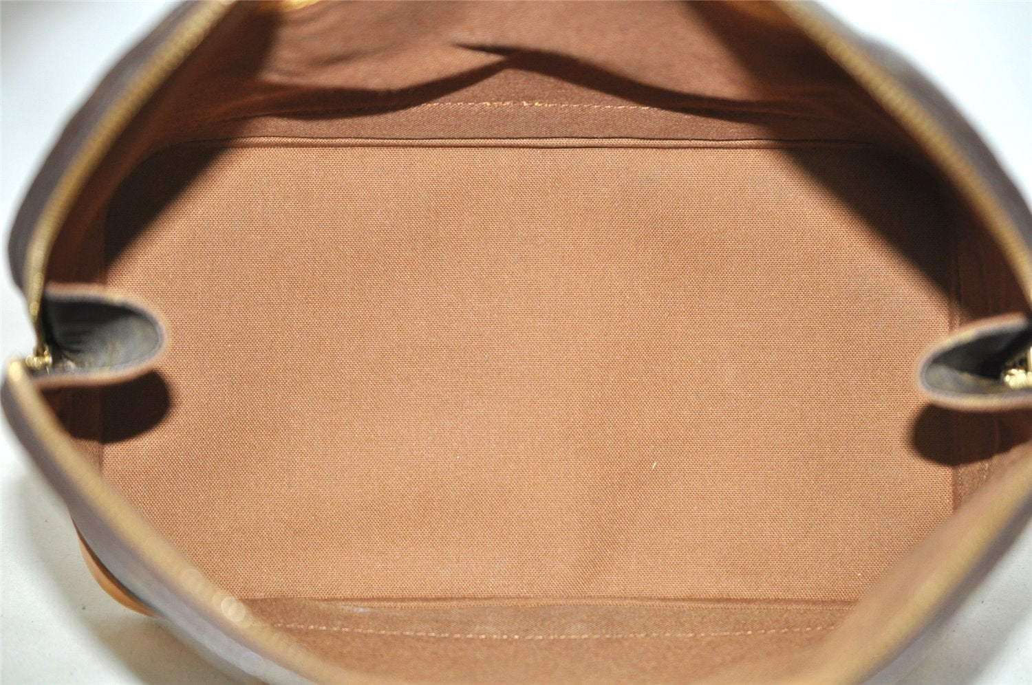 Authentic Louis Vuitton Monogram Alma Hand Bag Purse M51130 LV 6676I