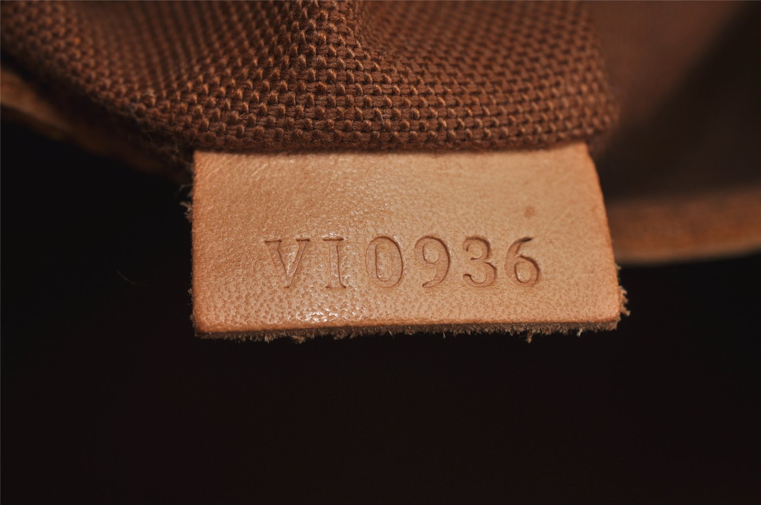 Authentic Louis Vuitton Monogram Alma Hand Bag Purse M51130 LV 6676I