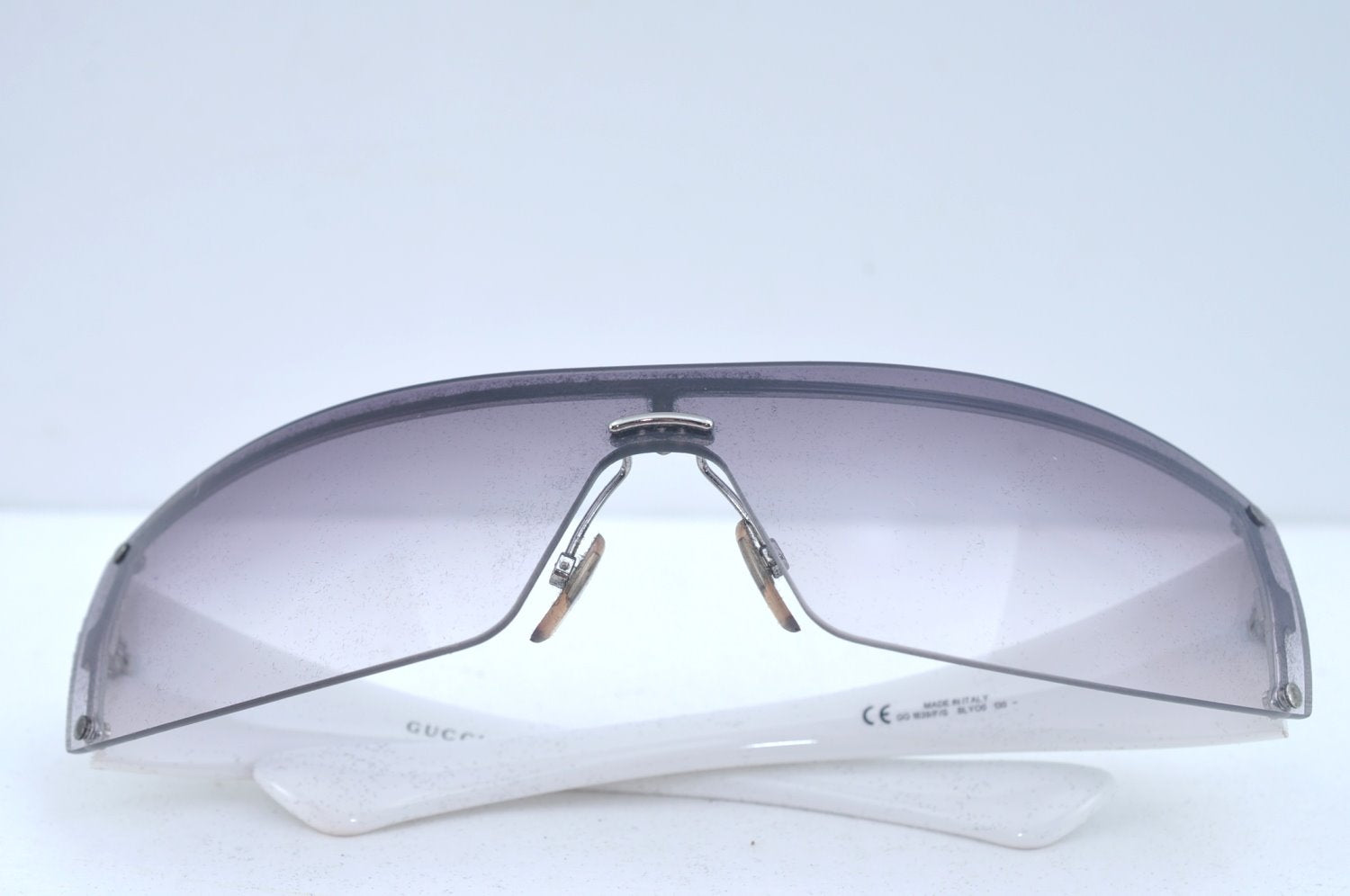 Authentic GUCCI Vintage Sunglasses GG 1839/F/S Plastic Silver Clear 6676J