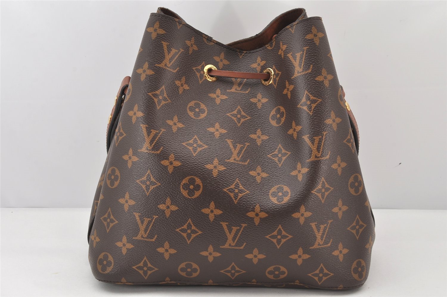 Authentic Louis Vuitton Monogram Neo Noe Drawstring Bag Brown M44887 LV 6677K