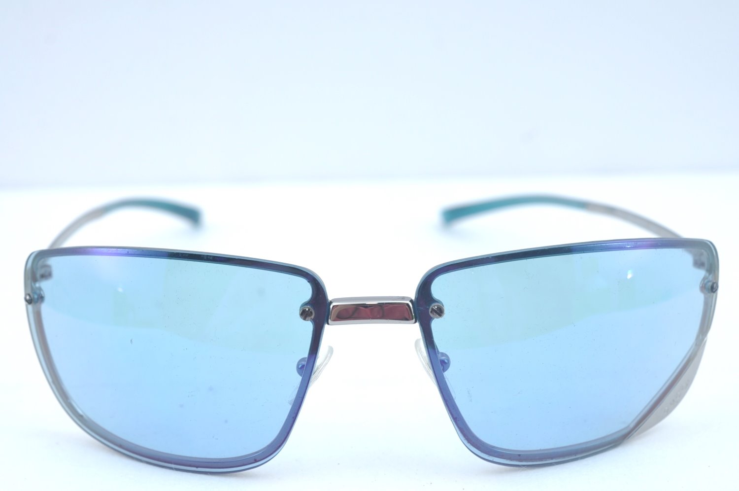 Authentic GUCCI Vintage Sunglasses GG 1692/S Titanium Plastic Blue Silver 6678J