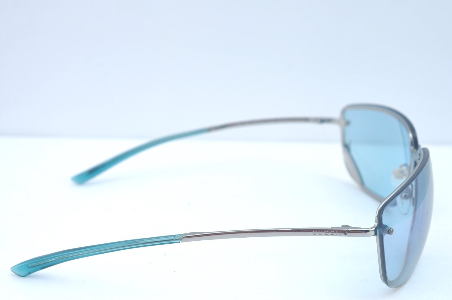 Authentic GUCCI Vintage Sunglasses GG 1692/S Titanium Plastic Blue Silver 6678J