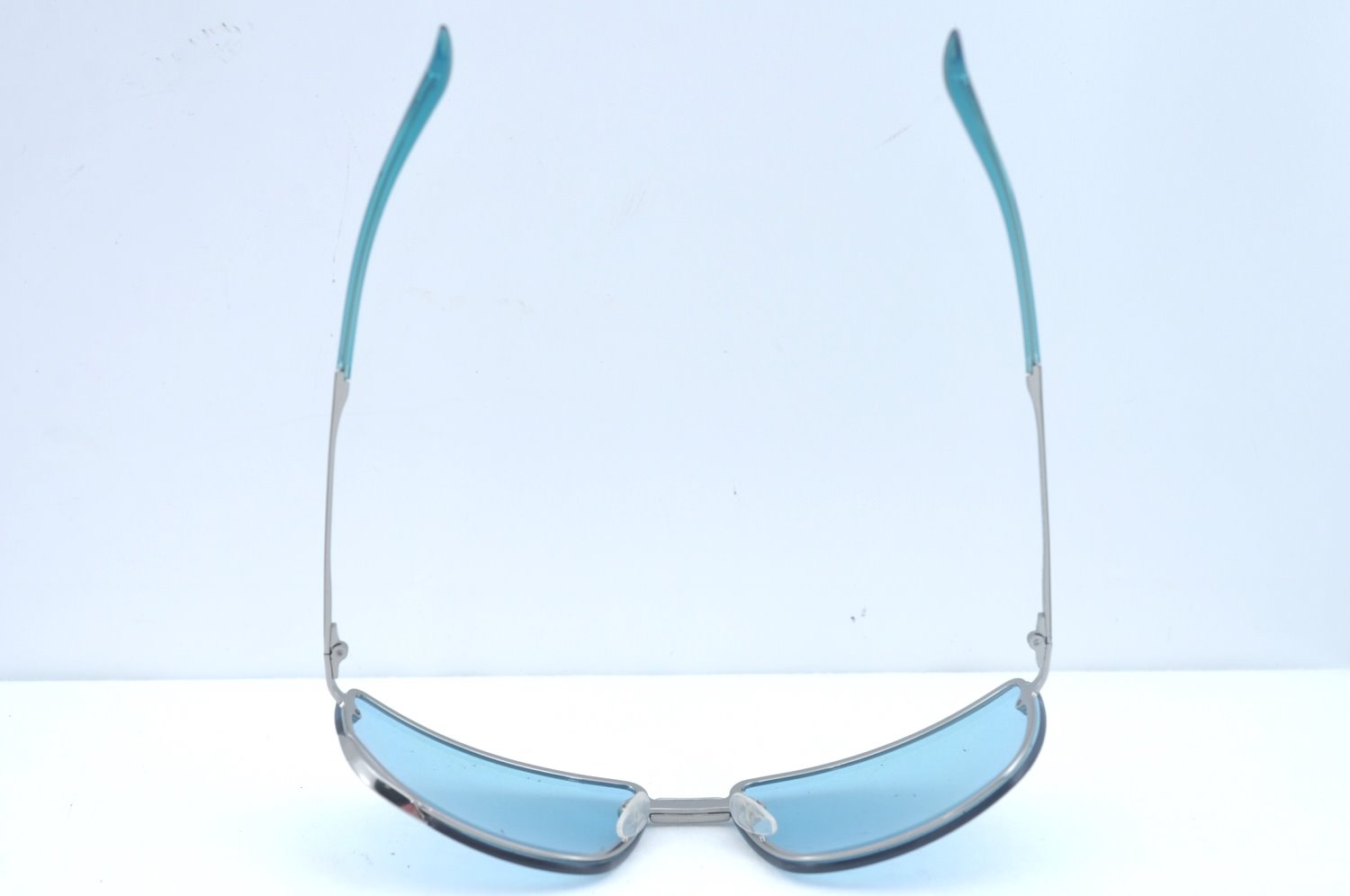 Authentic GUCCI Vintage Sunglasses GG 1692/S Titanium Plastic Blue Silver 6678J