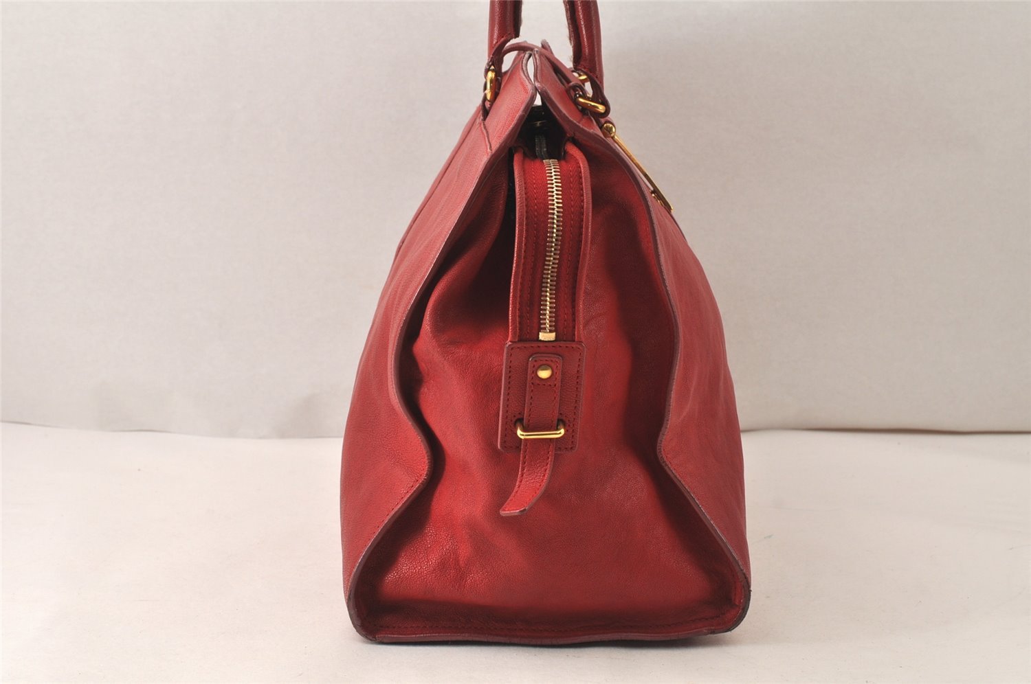 Authentic YVES SAINT LAURENT Cabas Shyc Tote Hand Bag Leather 275091 Red 6678K