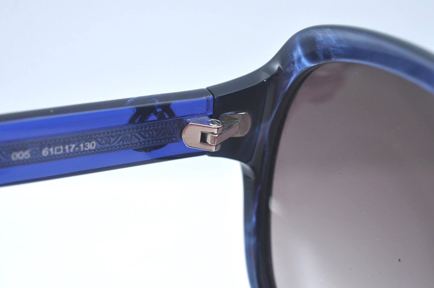 Authentic GUCCI Vintage Sunglasses GG 0080SK Plastic Blue 6679J