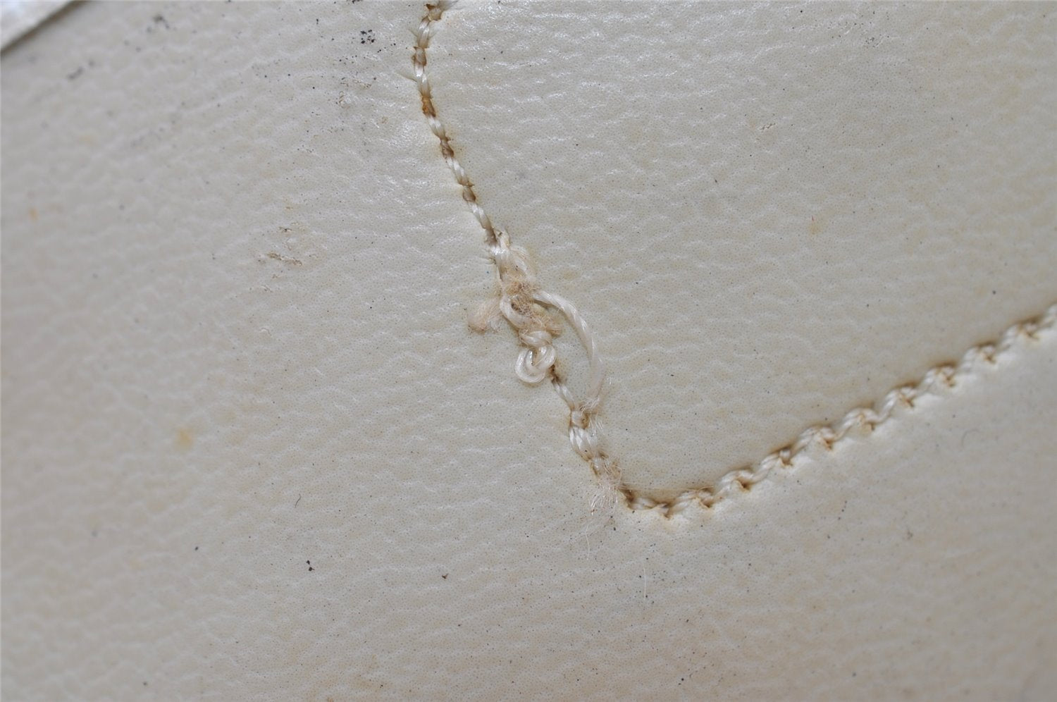 Authentic Christian Dior Honeycomb Shoulder Cross Bag PVC Leather White 6684I