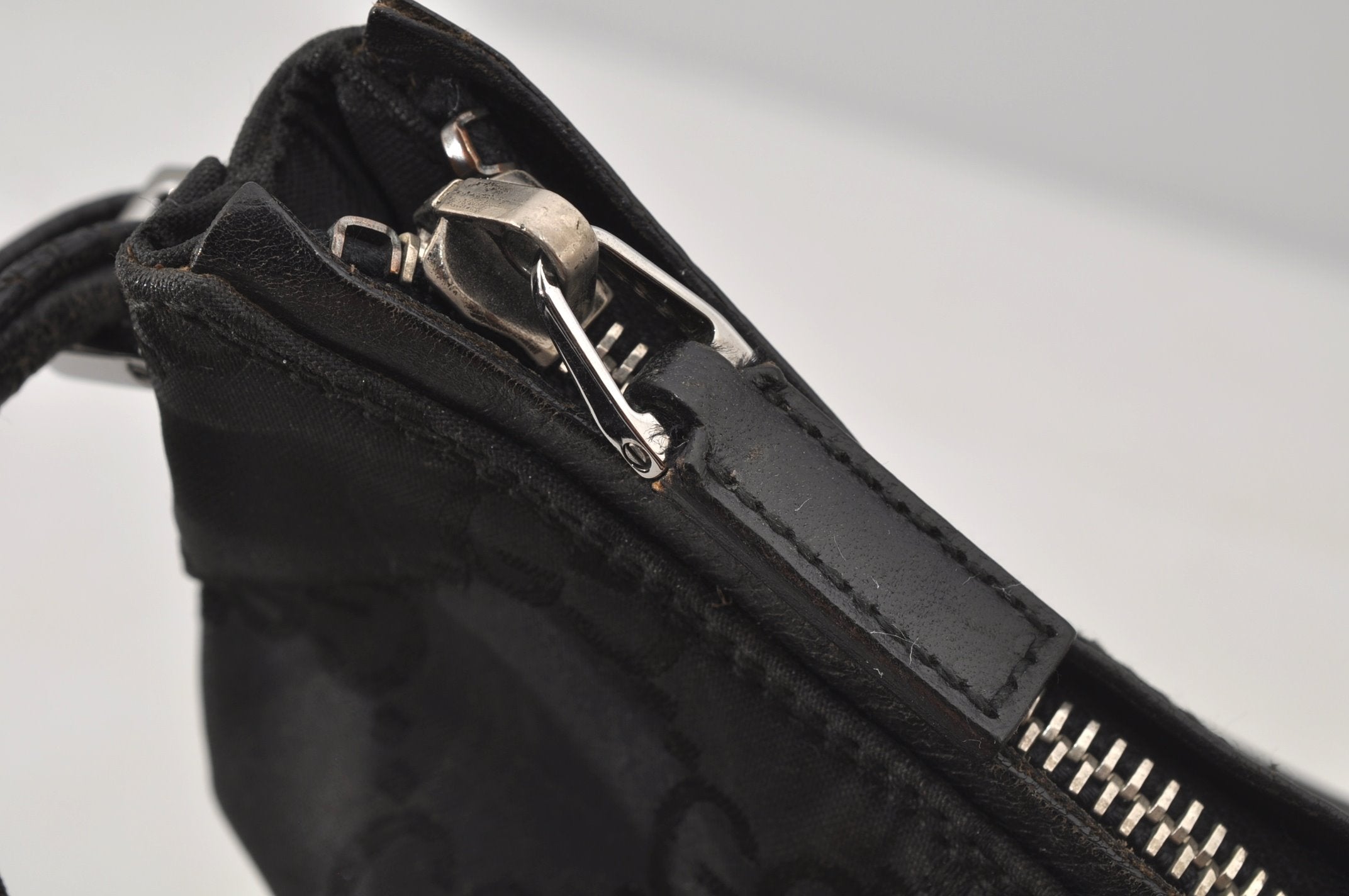 Authentic GUCCI Shoulder Hand Bag Purse GG Nylon Leather 0013766 Black  6685J