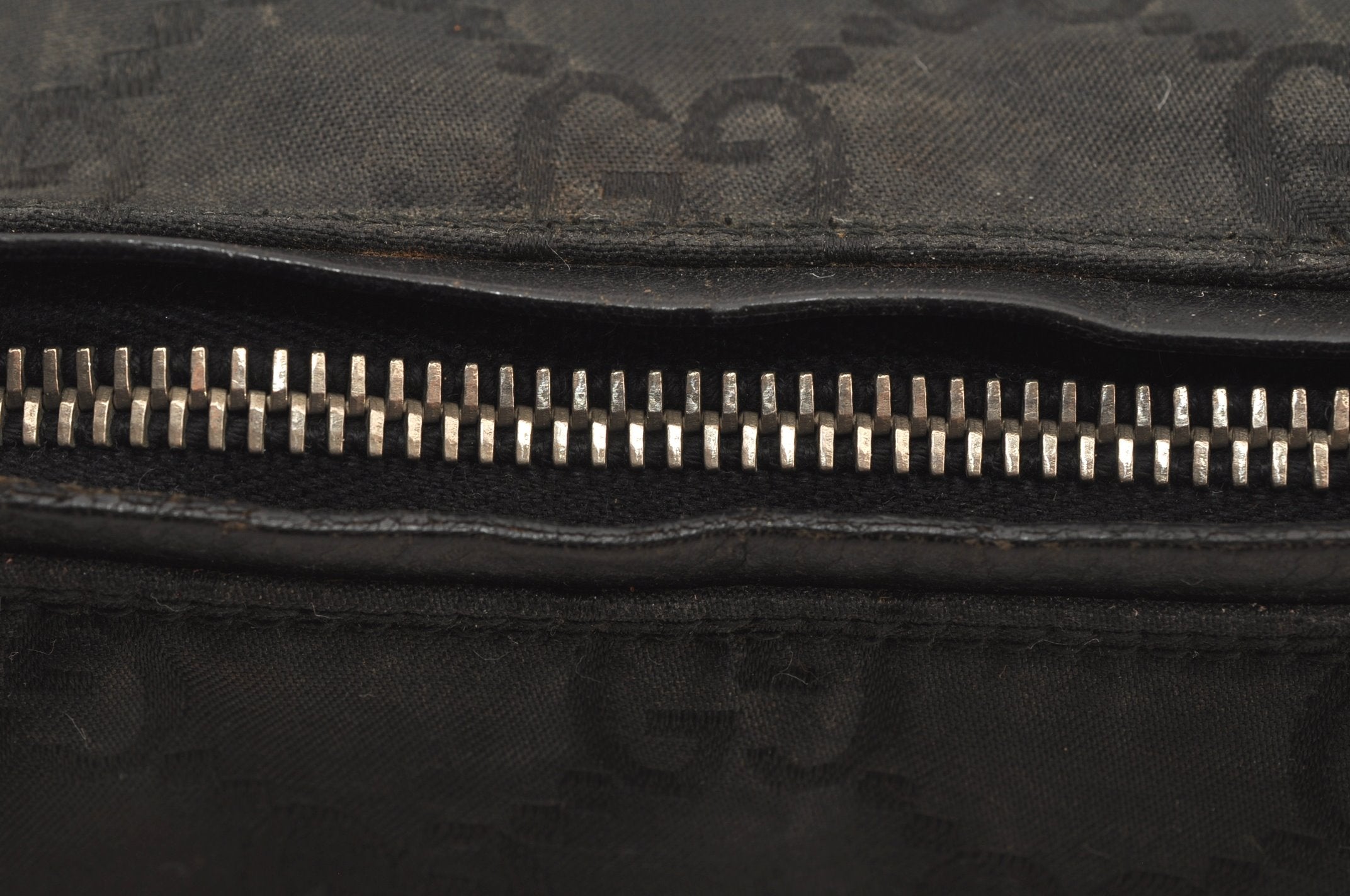 Authentic GUCCI Shoulder Hand Bag Purse GG Nylon Leather 0013766 Black  6685J