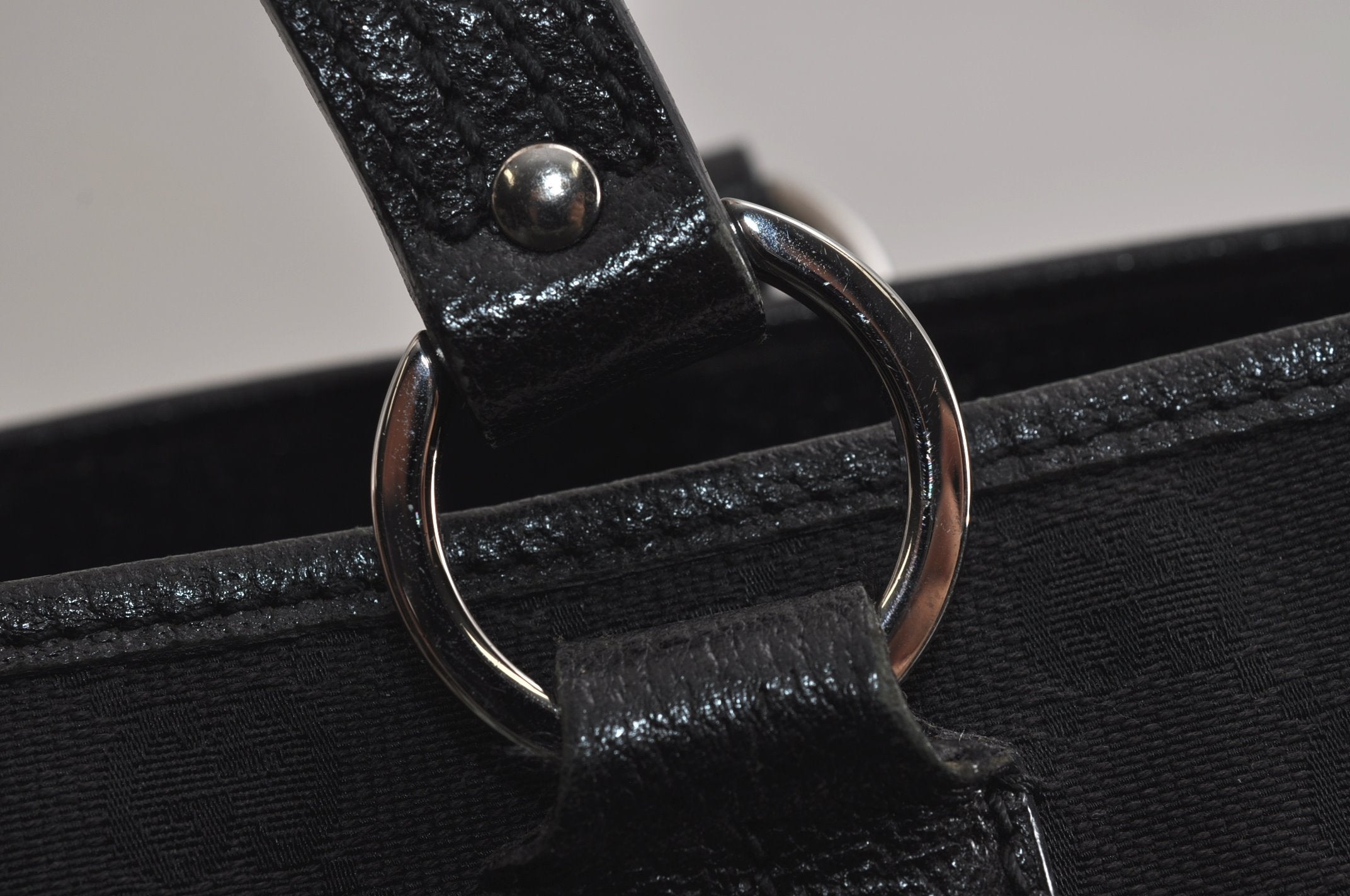 Authentic GUCCI Vintage Shoulder Tote Bag GG Canvas Leather 113019 Black 6686J