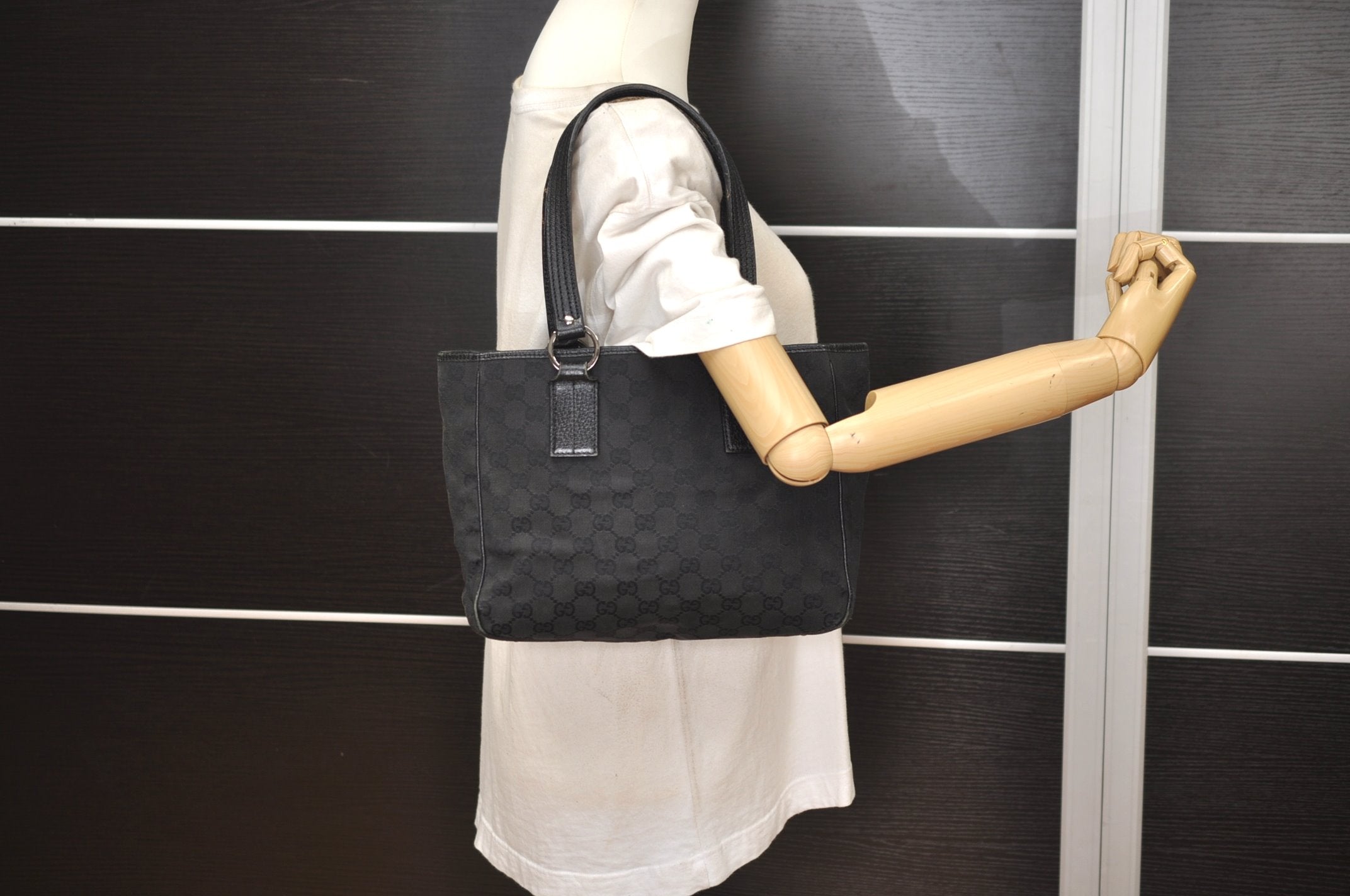 Authentic GUCCI Vintage Shoulder Tote Bag GG Canvas Leather 113019 Black 6686J