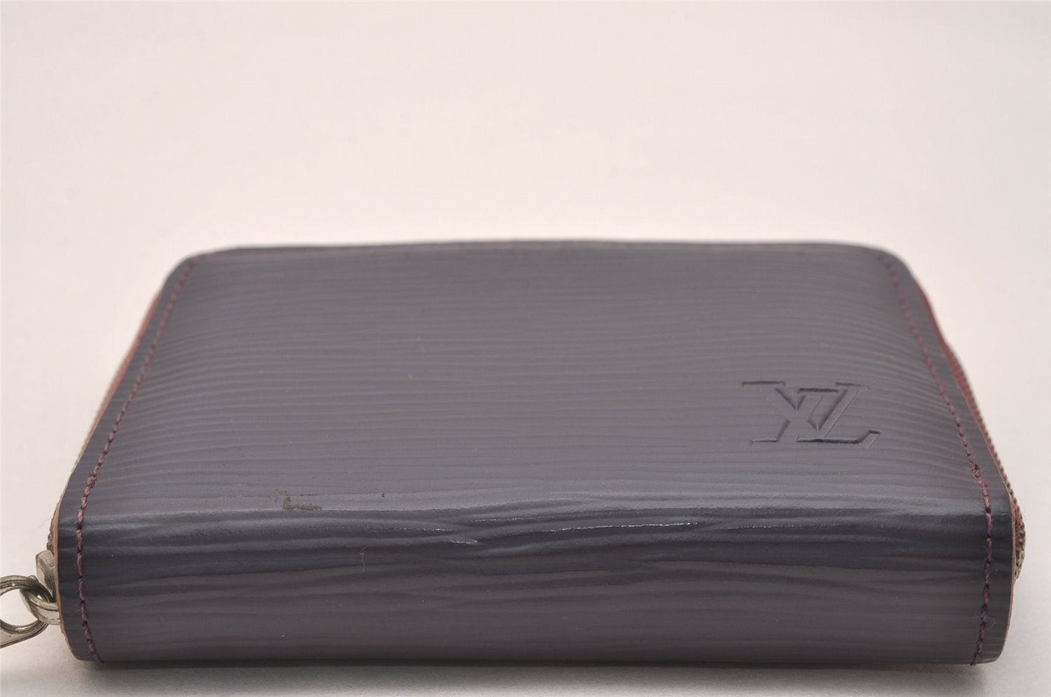 Authentic Louis Vuitton Epi Zippy Coin Purse Case Purple M6015K LV 6687J