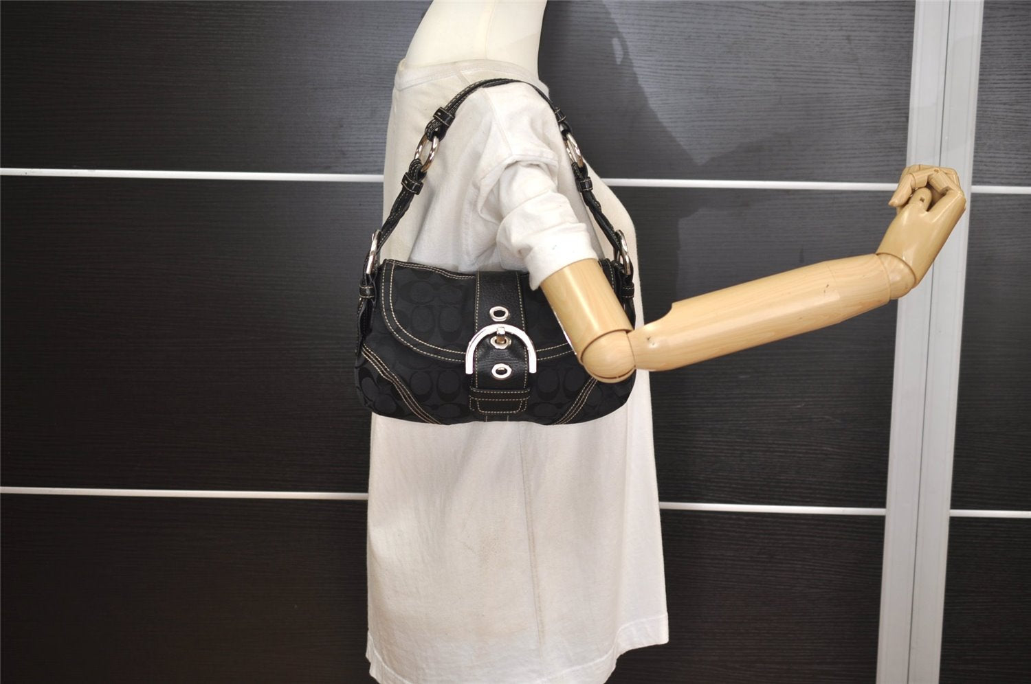 Authentic COACH Signature Shoulder Bag Purse Canvas Leather 6171 Black 6690J