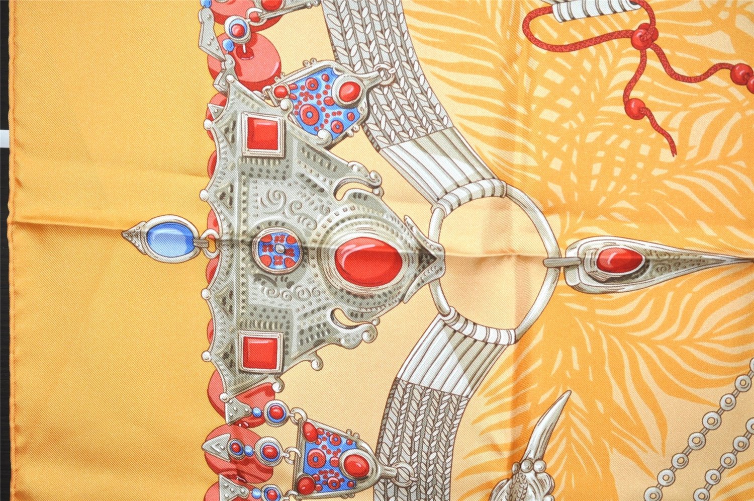 Authentic HERMES Carre 90 Scarf 