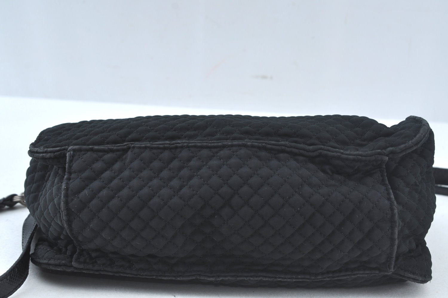 Authentic BOTTEGA VENETA Intrecciomirage Shoulder Bag Nylon Leather Black 6698J