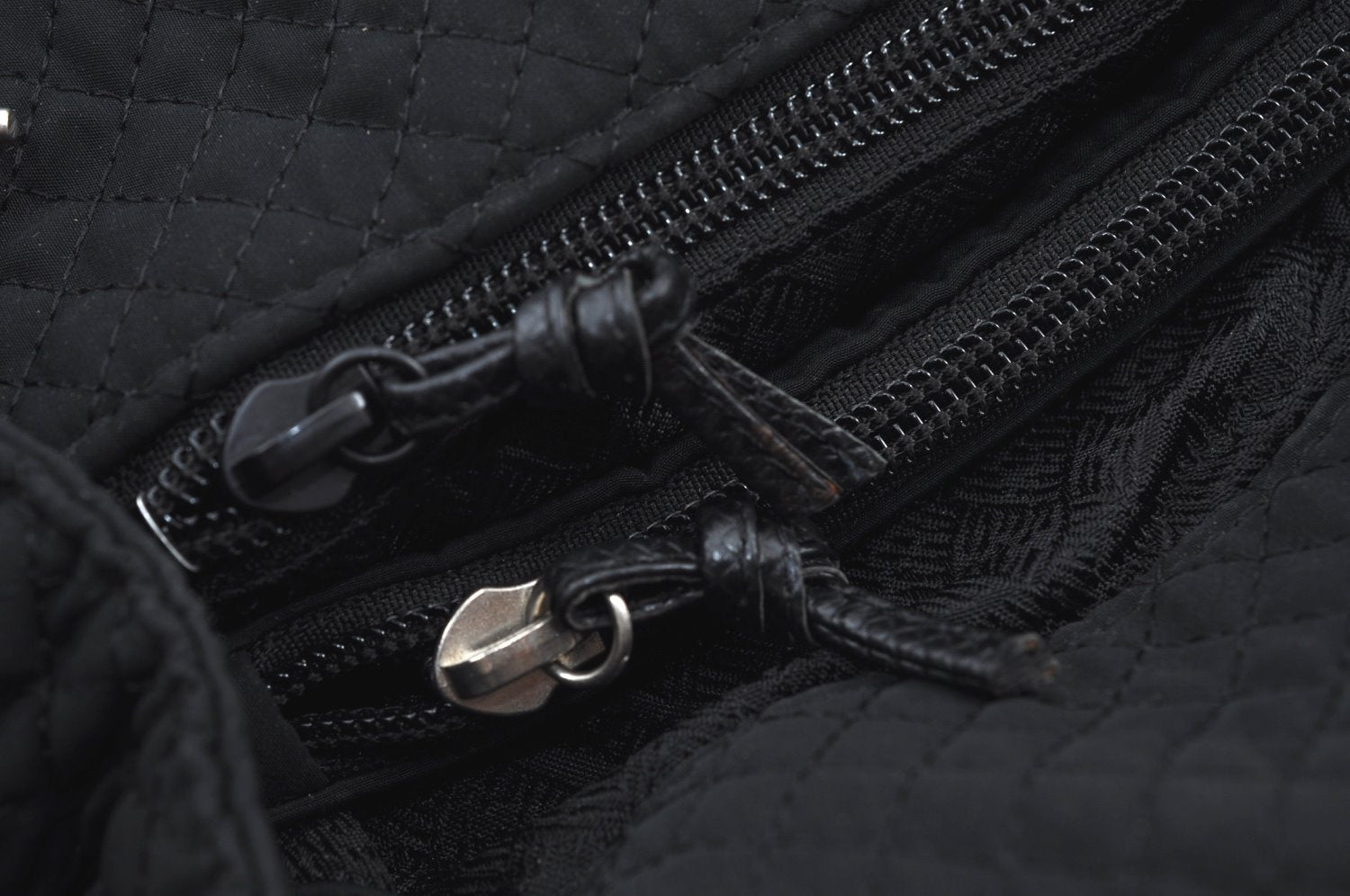 Authentic BOTTEGA VENETA Intrecciomirage Shoulder Bag Nylon Leather Black 6698J
