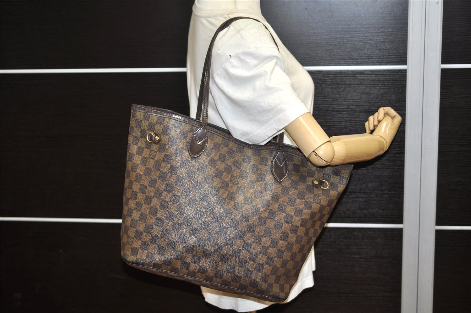 Authentic Louis Vuitton Damier Neverfull MM Shoulder Tote Bag N51105 LV 6706K