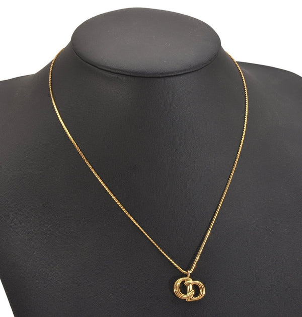 Authentic Christian Dior Gold Tone Chain Pendant Necklace CD 6717J