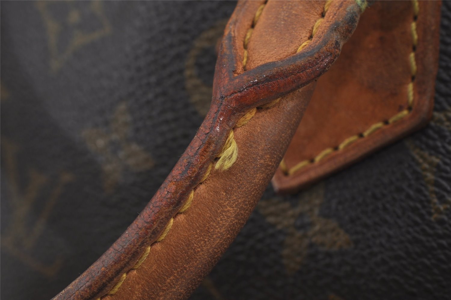 Authentic Louis Vuitton Monogram Alma Hand Bag Purse M51130 LV 6720J