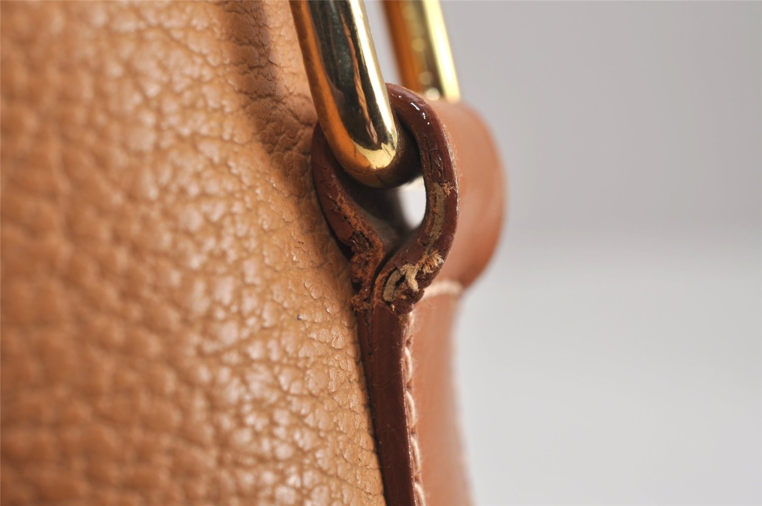 Authentic GUCCI Vintage Shoulder Cross Body Bag Purse Leather Brown 6721J