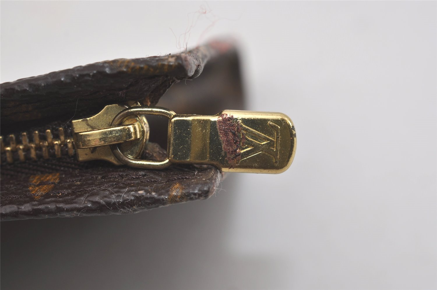 Authentic Louis Vuitton Monogram Pouch For Bucket PM LV 6725I