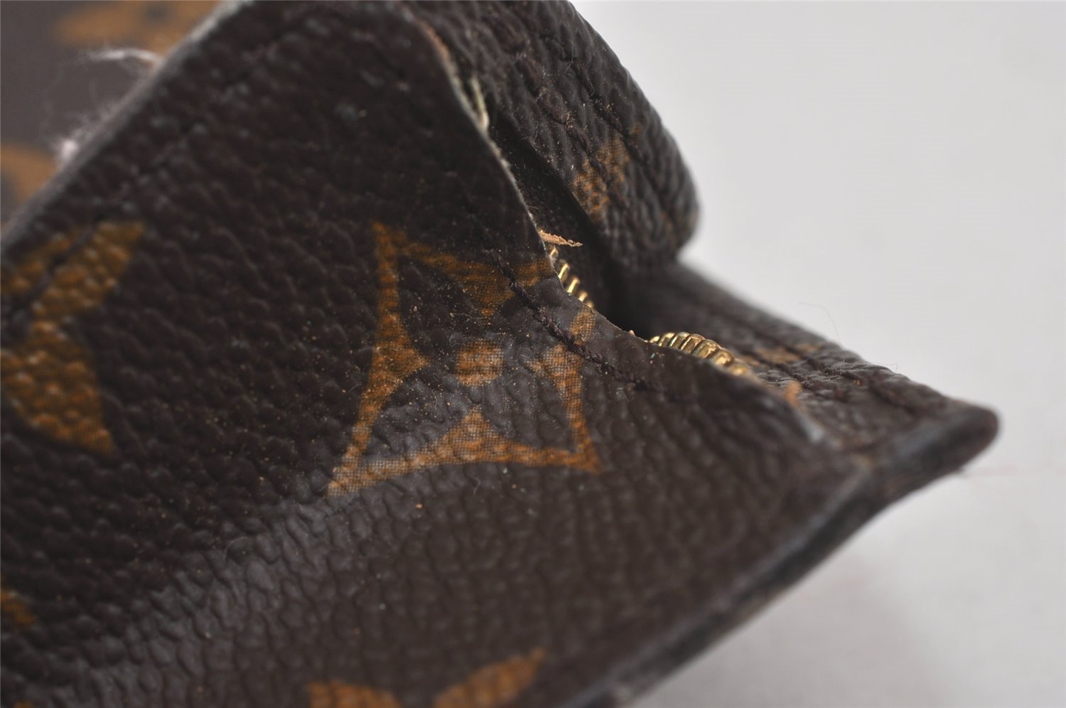 Authentic Louis Vuitton Monogram Pouch For Bucket PM LV 6725I