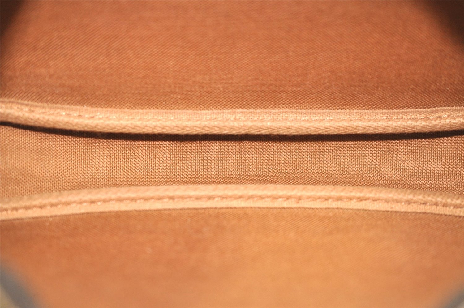 Authentic Louis Vuitton Monogram Pochette Accessoires Shoulder Cross Pouch 6733J