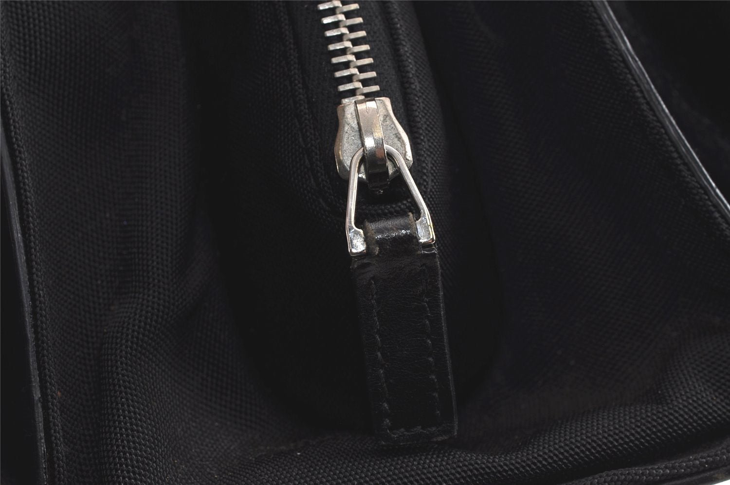 Authentic GUCCI Vintage Shoulder Hand Bag Nylon Leather Black 6740J