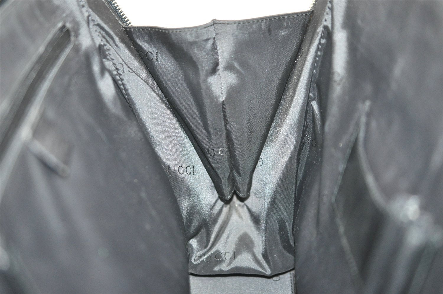 Authentic GUCCI Vintage Shoulder Hand Bag Nylon Leather Black 6740J