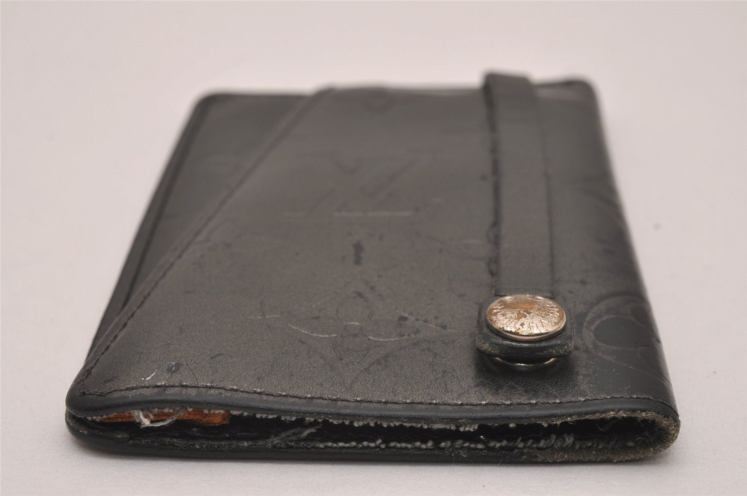 Authentic Louis Vuitton Monogram Mat Clochette GM Key Case Gray M65130 LV 6755I