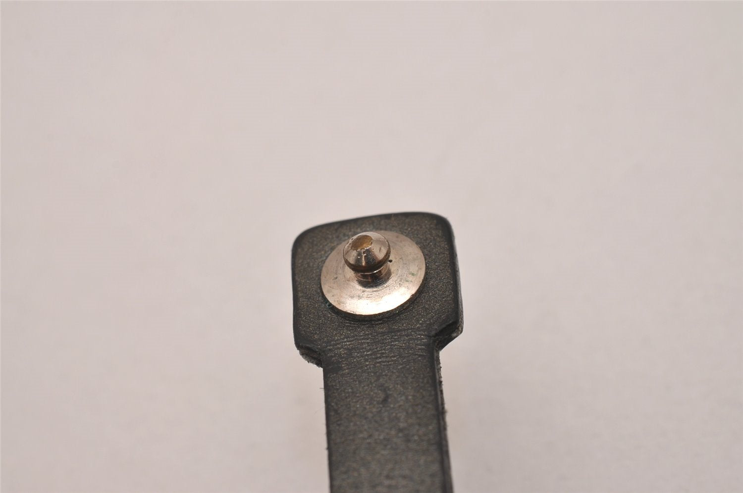 Authentic Louis Vuitton Monogram Mat Clochette GM Key Case Gray M65130 LV 6755I