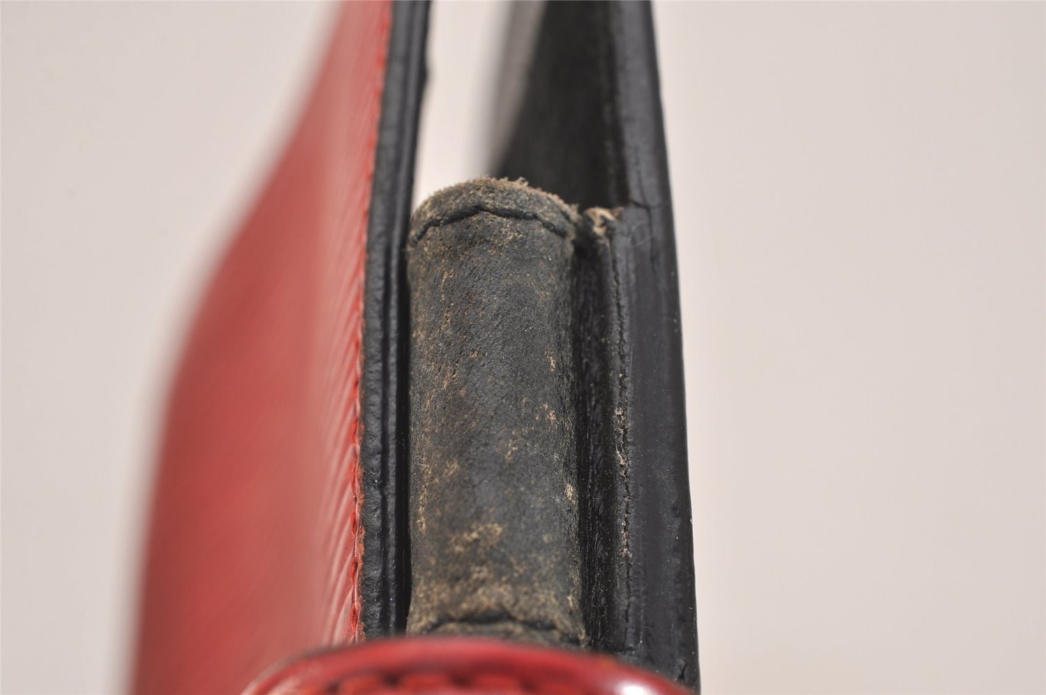 Authentic Louis Vuitton Epi Agenda MM Notebook Cover Red R20047 LV 6766J