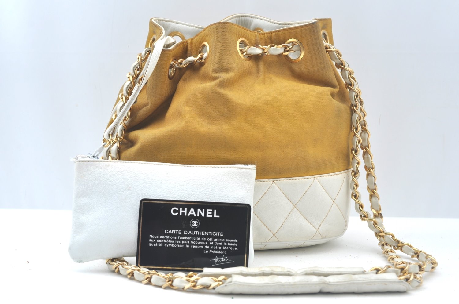 Authentic CHANEL PVC Calf Skin Matelasse Chain Shoulder Bag Beige White CC 6767J