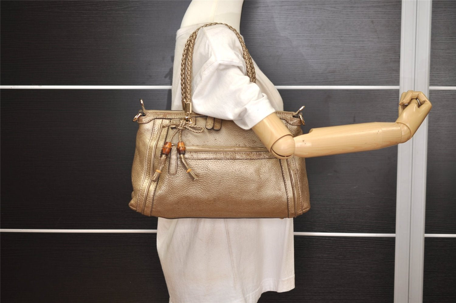 Authentic GUCCI Bamboo Bella Tassel 2Way Hand Bag Leather 282300 Gold 6768J