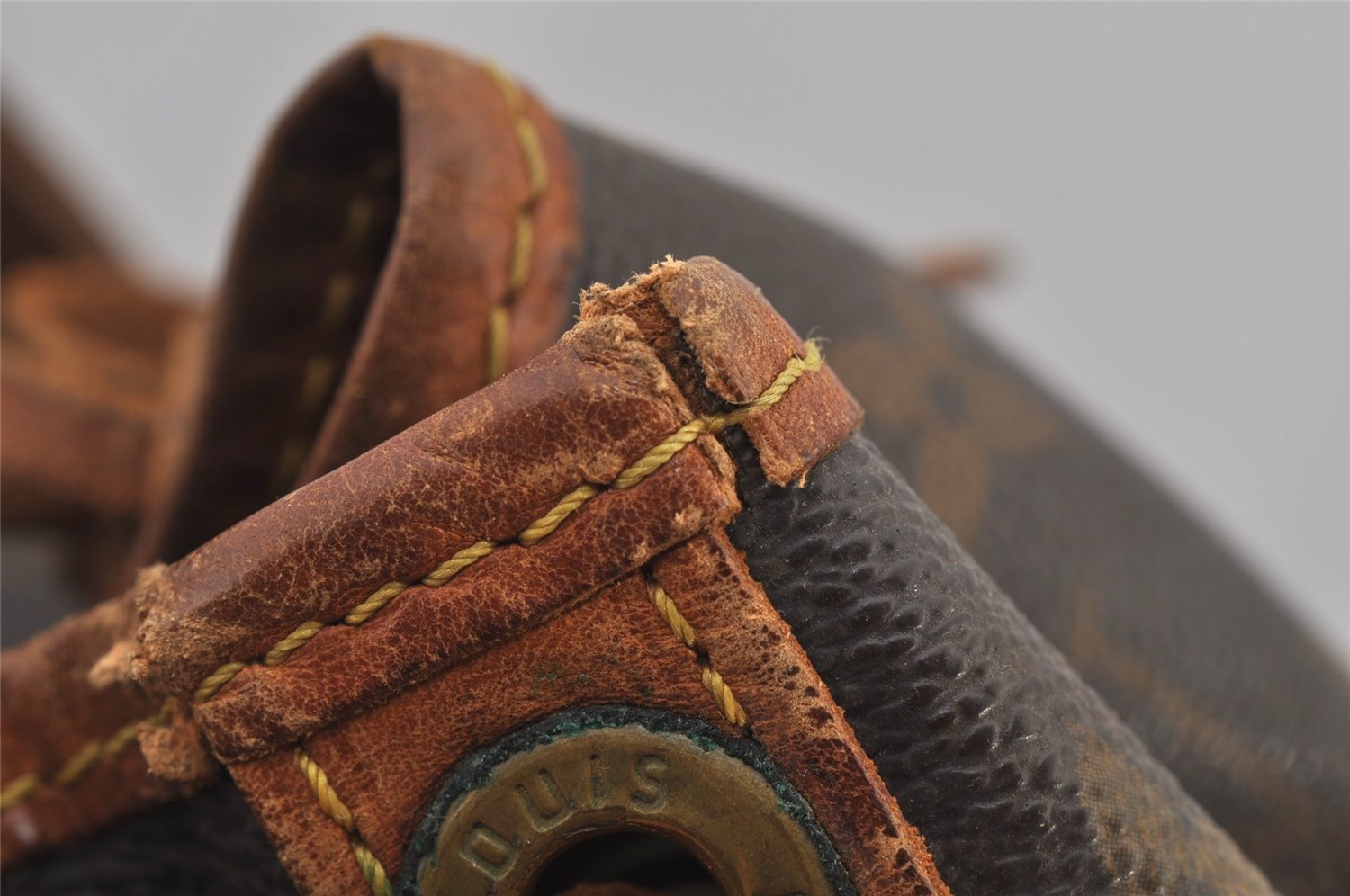 Authentic Louis Vuitton Monogram Noe Shoulder Drawstring Bag M42224 LV 6769J