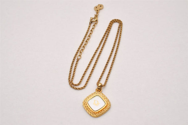 Authentic Christian Dior Gold Tone Chain Pendant Necklace CD 6771I