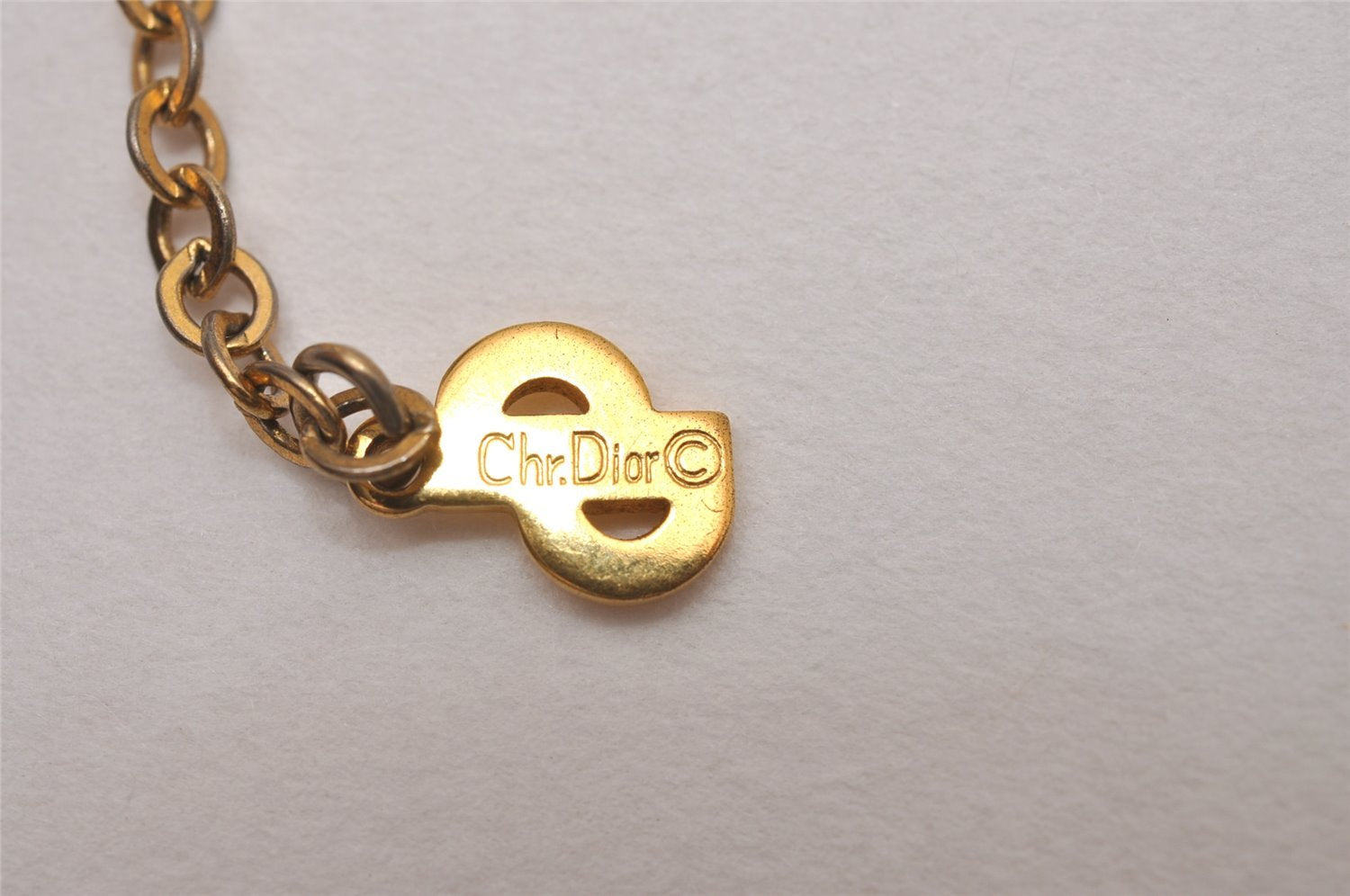 Authentic Christian Dior Gold Tone Rhinestone Chain Pendant Necklace CD 6772I