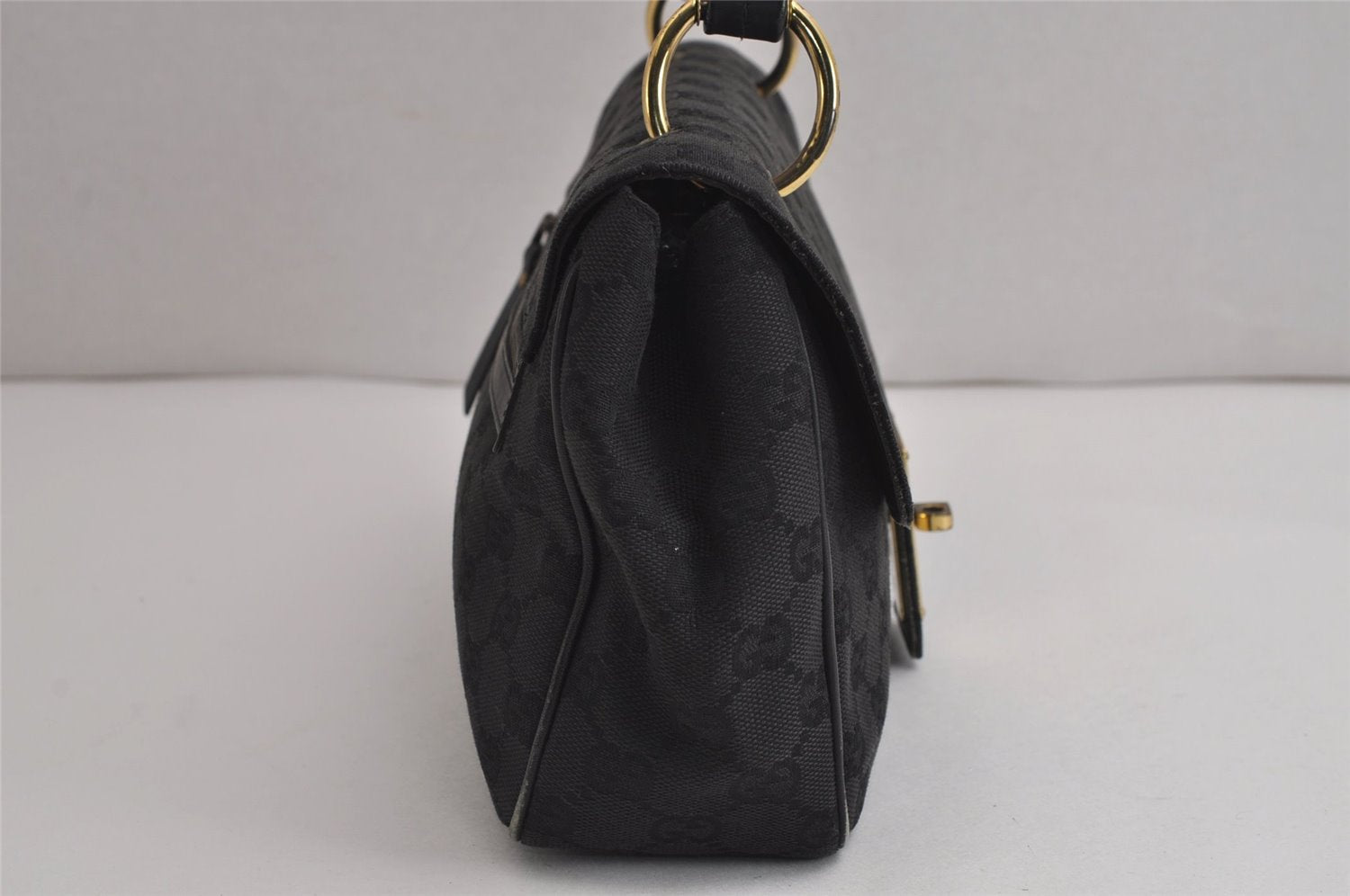 Authentic GUCCI Shoulder Hand Bag Purse GG Canvas Leather 90643 Black 6776J