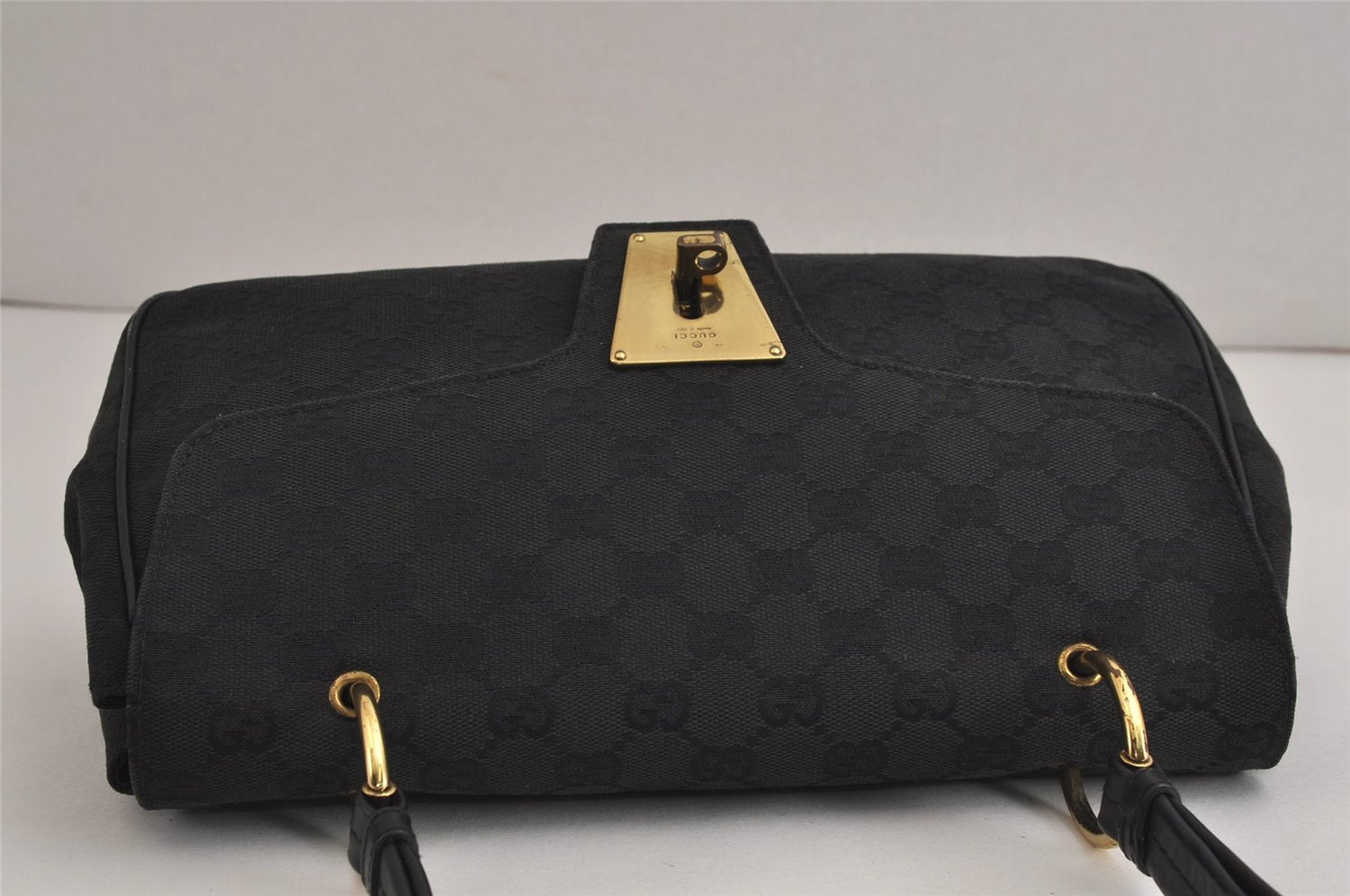 Authentic GUCCI Shoulder Hand Bag Purse GG Canvas Leather 90643 Black 6776J
