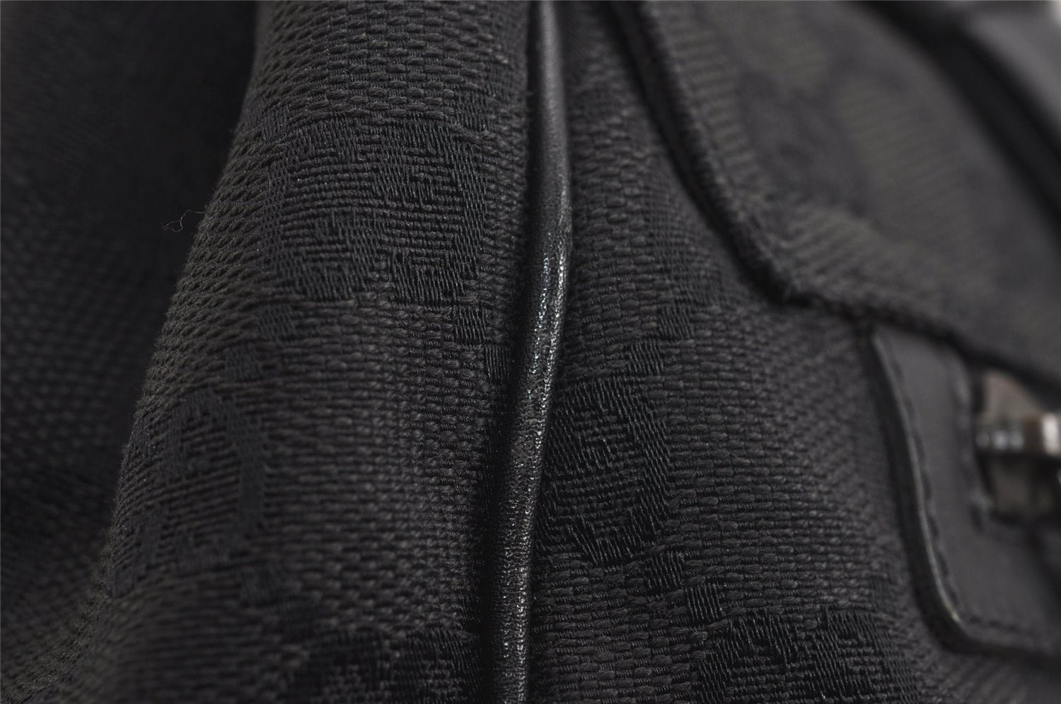 Authentic GUCCI Shoulder Hand Bag Purse GG Canvas Leather 90643 Black 6776J