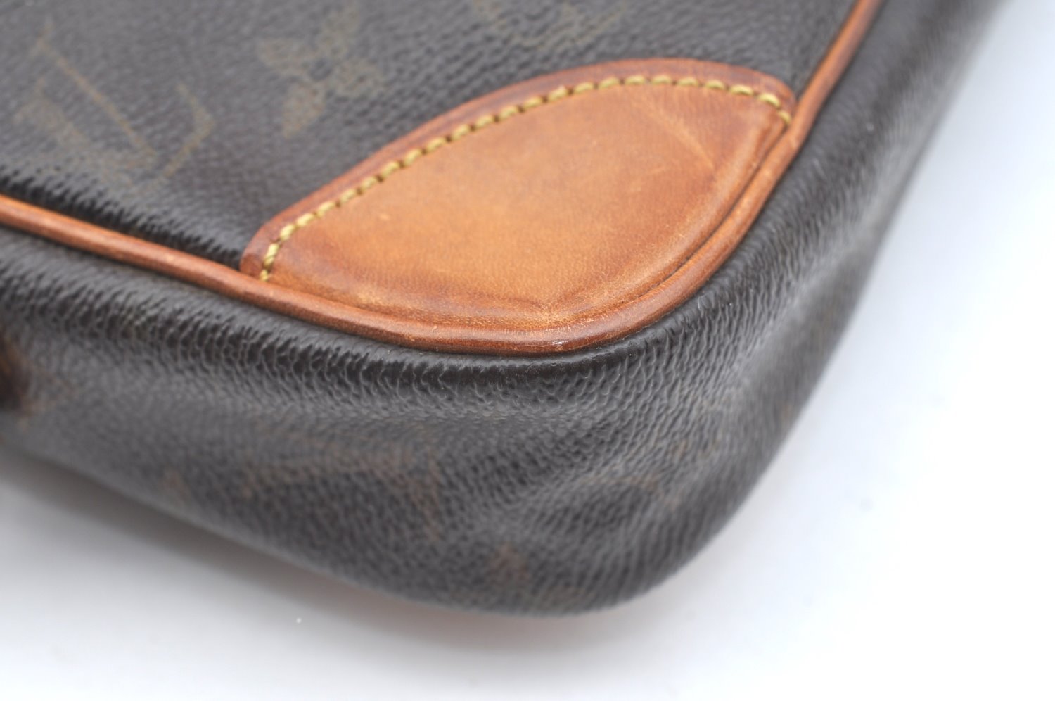 Authentic Louis Vuitton Monogram Marly Dragonne Clutch Hand Bag Old Model 6780H