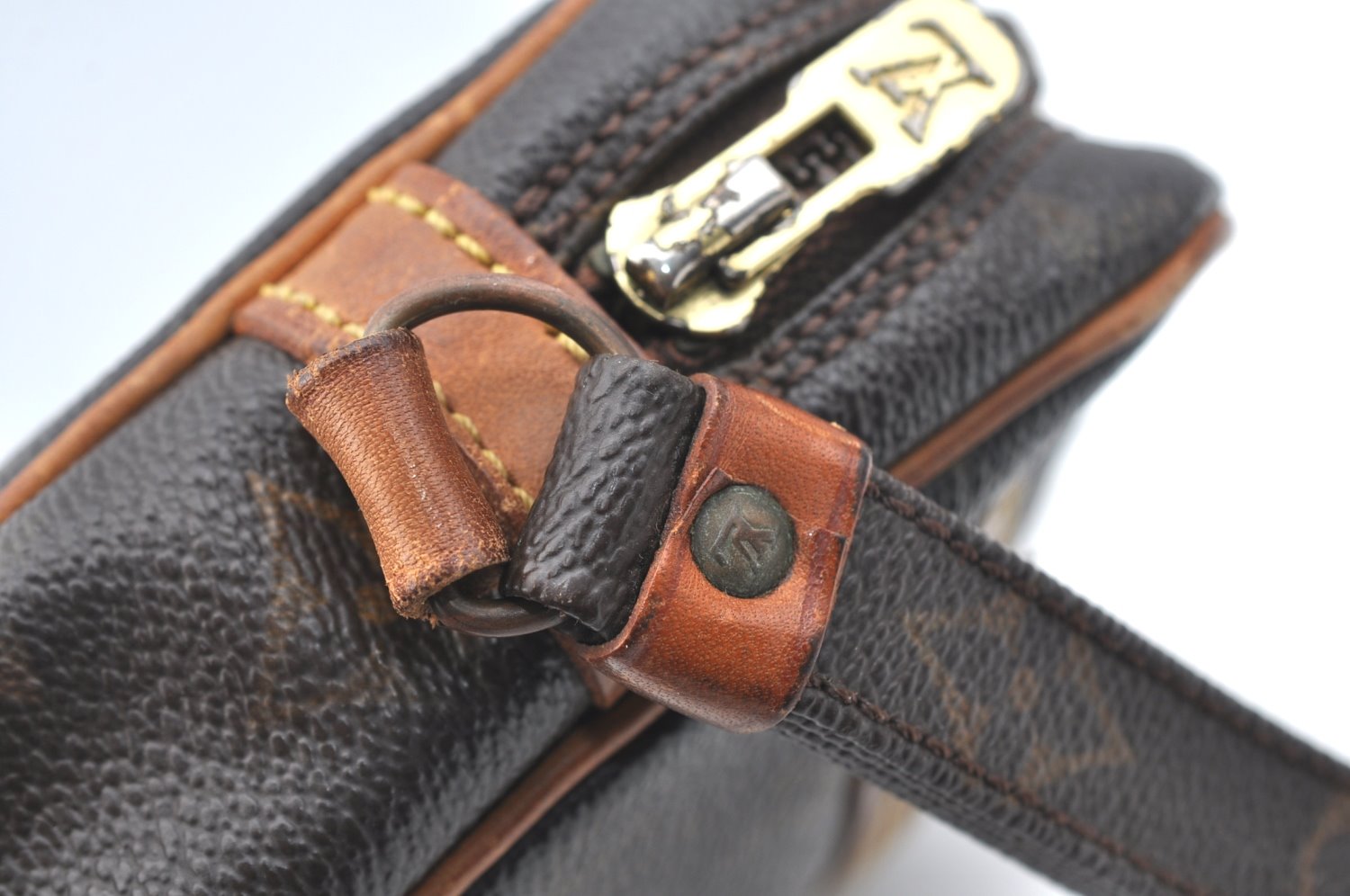 Authentic Louis Vuitton Monogram Marly Dragonne Clutch Hand Bag Old Model 6780H