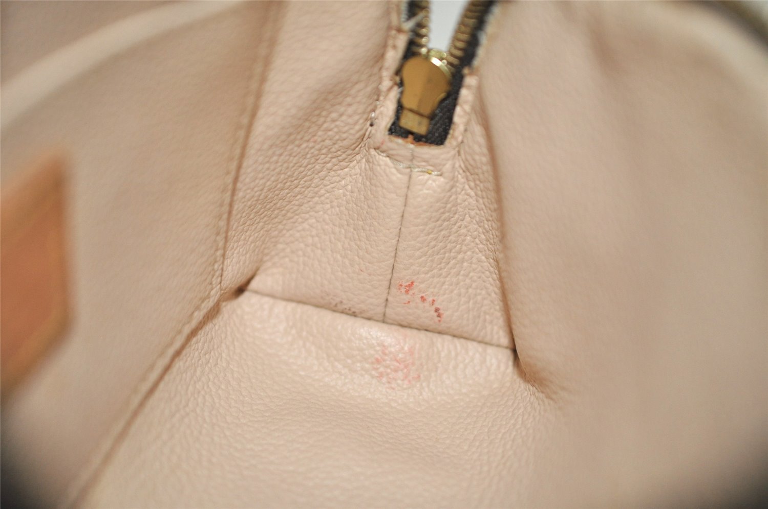 Authentic Louis Vuitton Monogram Pochette Cosmetic Pouch M47515 LV 6781I