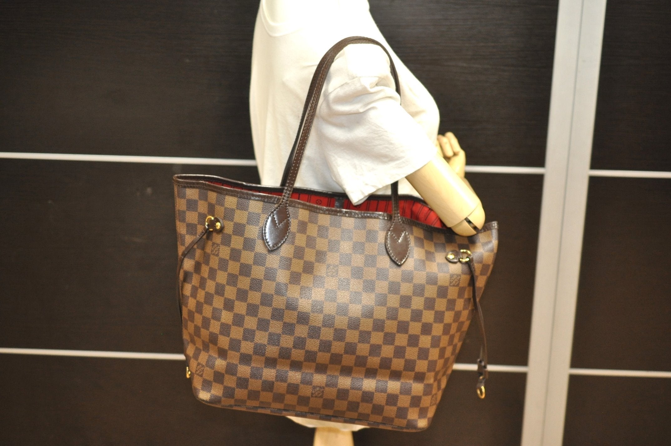 Authentic Louis Vuitton Damier Neverfull MM Shoulder Tote Bag N51105 LV 6781J