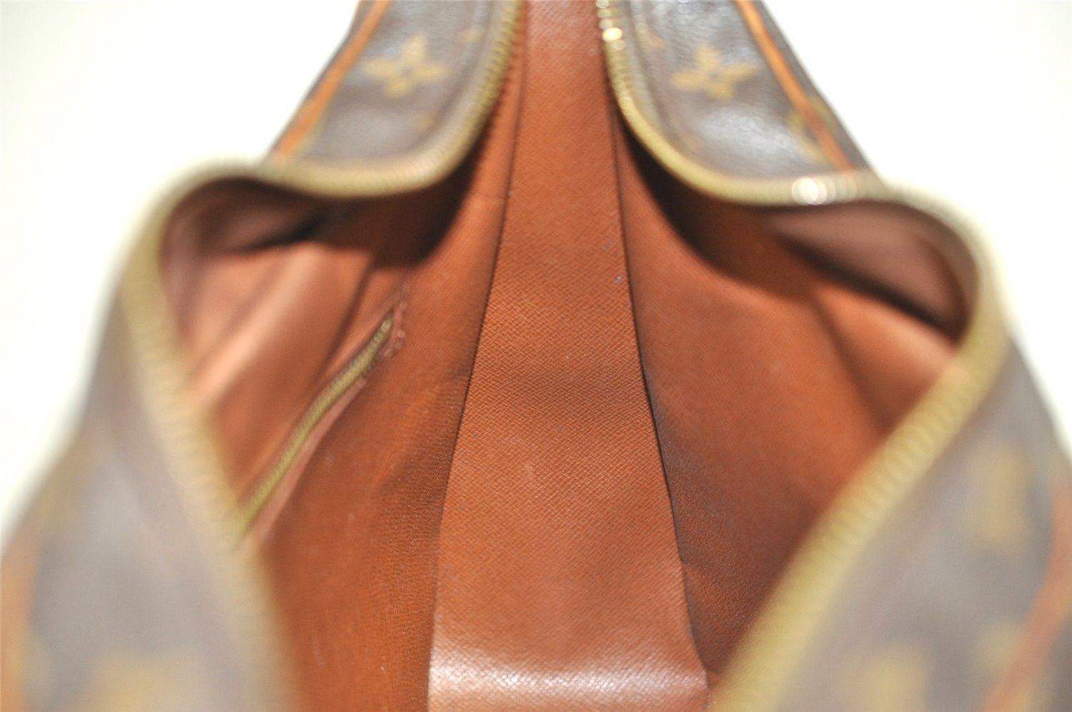 Authentic Louis Vuitton Monogram Boulogne 30 Shoulder Cross Bag M52165 LV 6783I