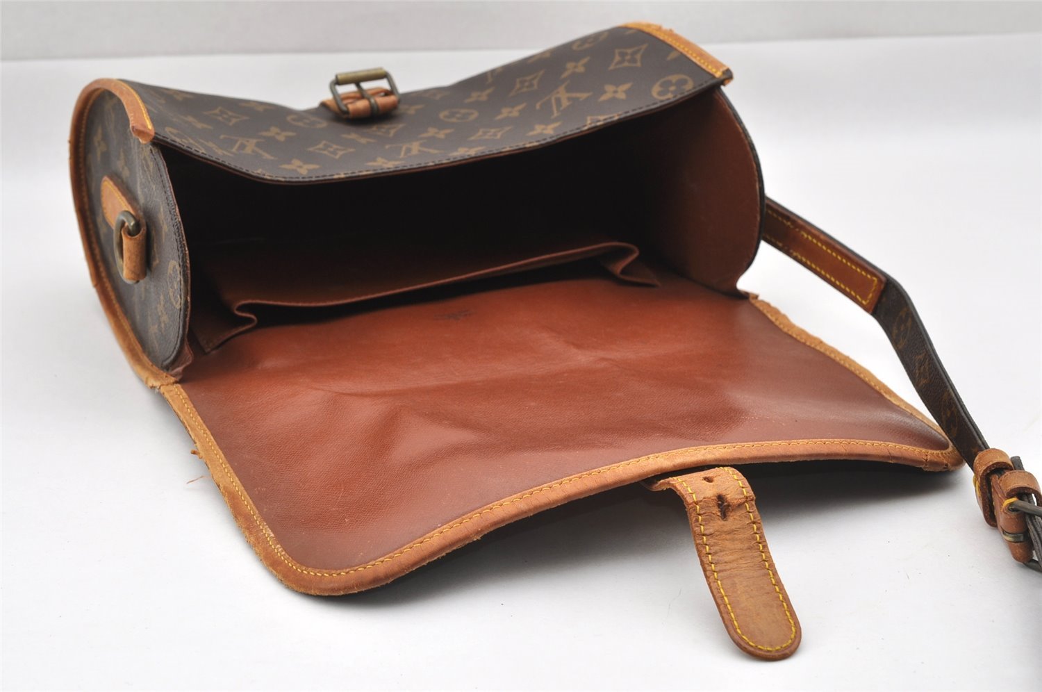 Authentic Louis Vuitton Monogram Marne Shoulder Cross Body Bag M51369 Junk 6790I