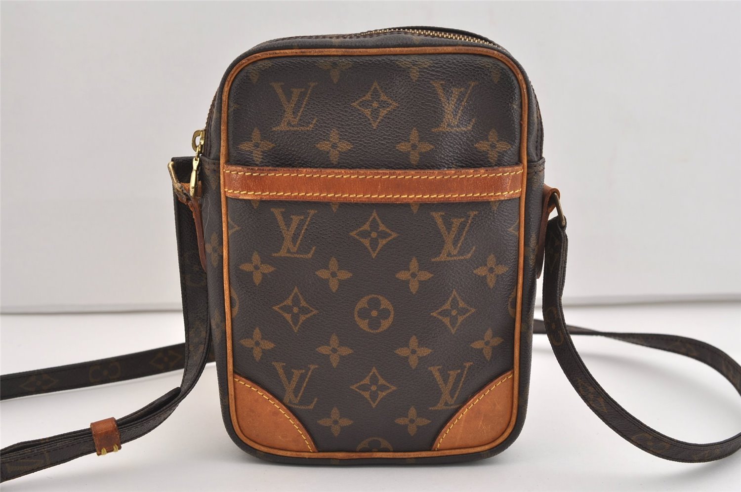 Authentic Louis Vuitton Monogram Danube Shoulder Cross Bag M45266 Junk 6793J