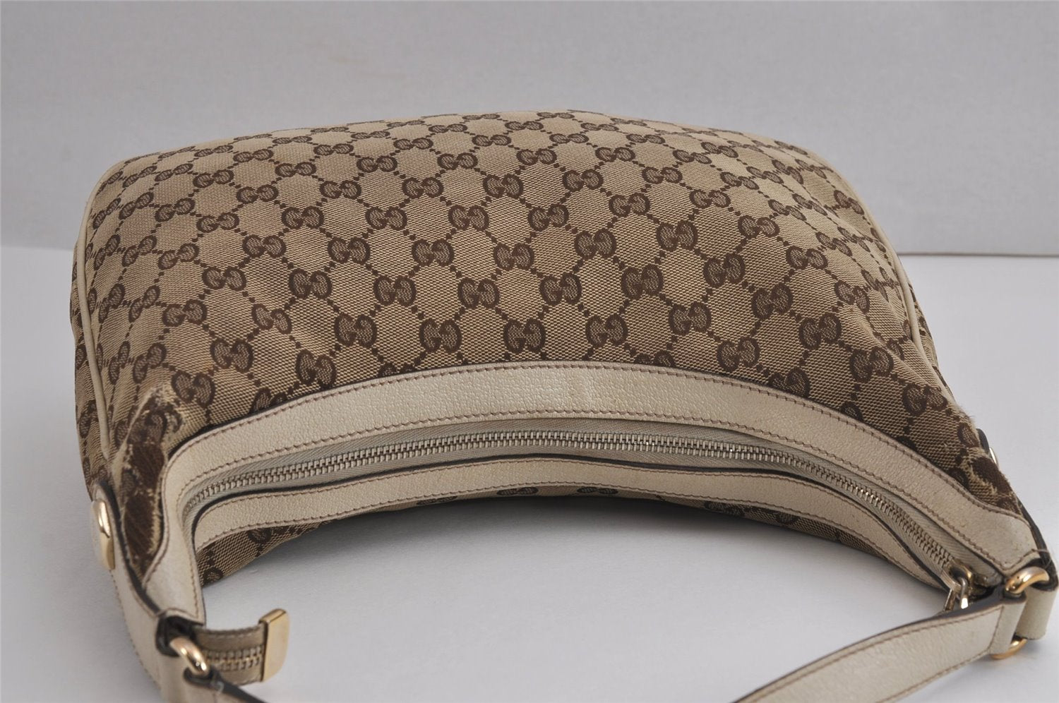 Authentic GUCCI Charmy Shoulder Bag GG Canvas Leather 153010 Brown 6796J