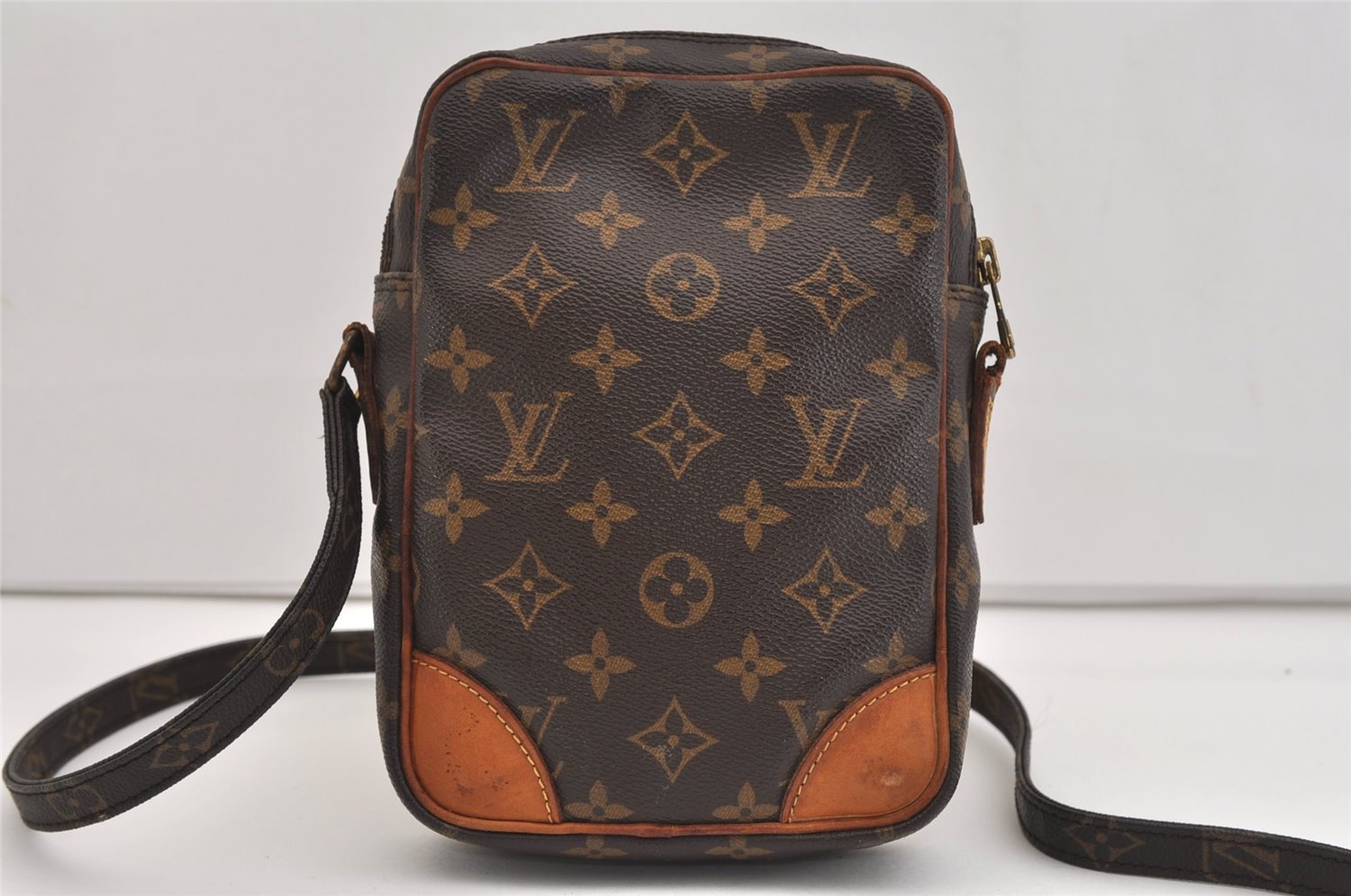 Authentic Louis Vuitton Monogram Danube Shoulder Crossbody Bag M45266 Junk 6801J